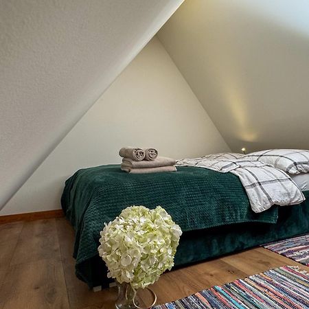 Apartamenty Komarno 46 Jacuzzi&Sauna Extérieur photo