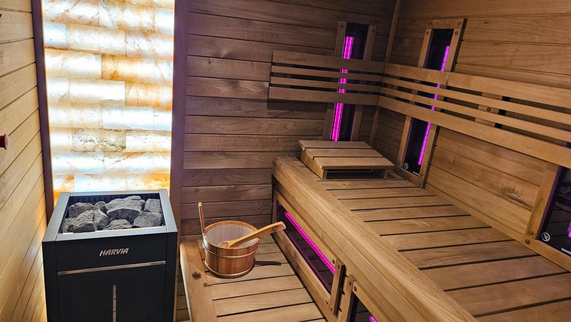 Apartamenty Komarno 46 Jacuzzi&Sauna Extérieur photo