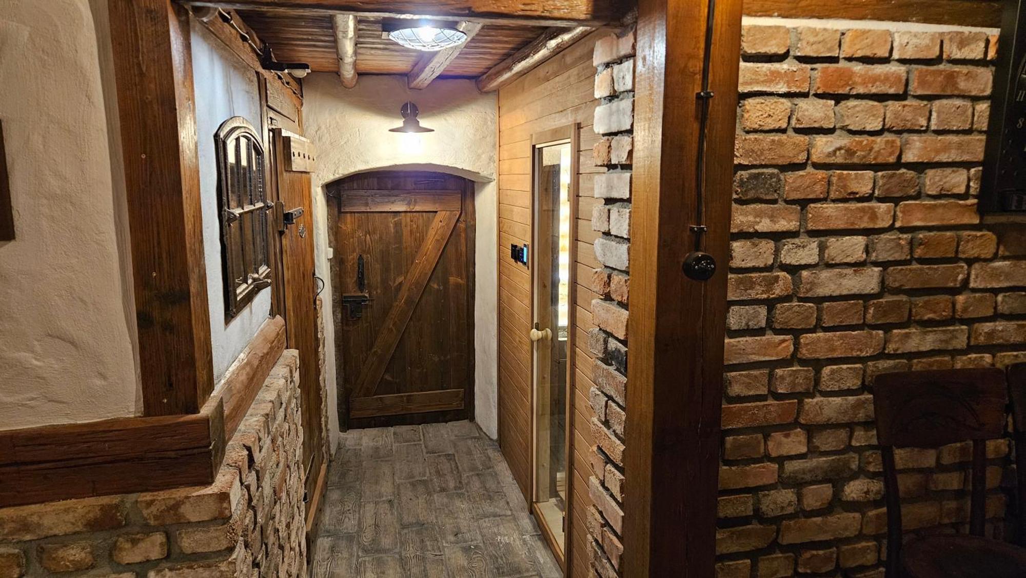 Apartamenty Komarno 46 Jacuzzi&Sauna Extérieur photo