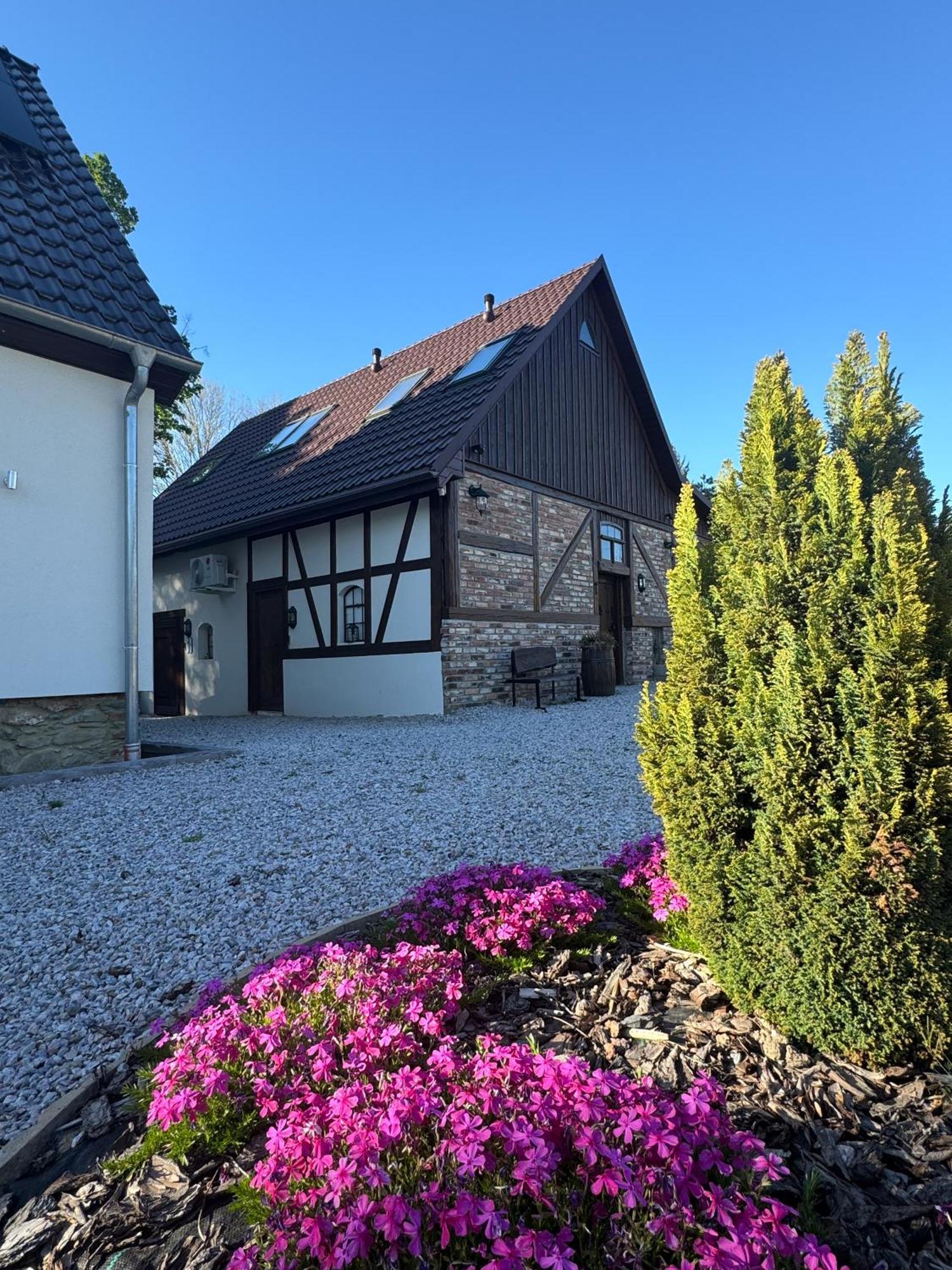 Apartamenty Komarno 46 Jacuzzi&Sauna Extérieur photo